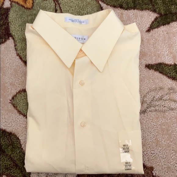 NWOT Dress shirt Men’s 16 1/2 wrinkle free Large - Picture 1 of 3